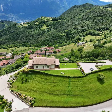 Hegemone