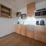 Hegemone Tremosine