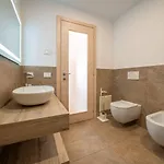 Hegemone Tremosine