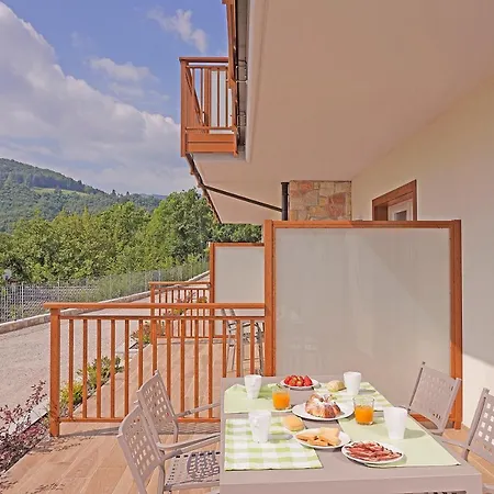Hegemone Tremosine