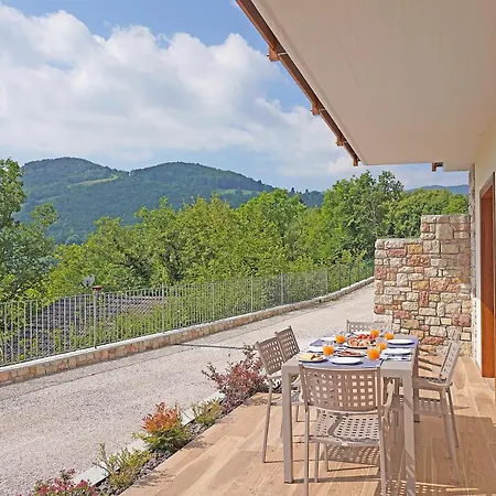 Apartment Hegemone *